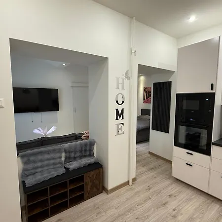 Lilly Apartmán *